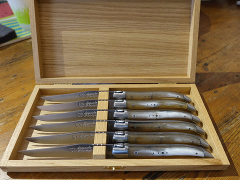 Steak Knives - Wooden Chest, Prestige